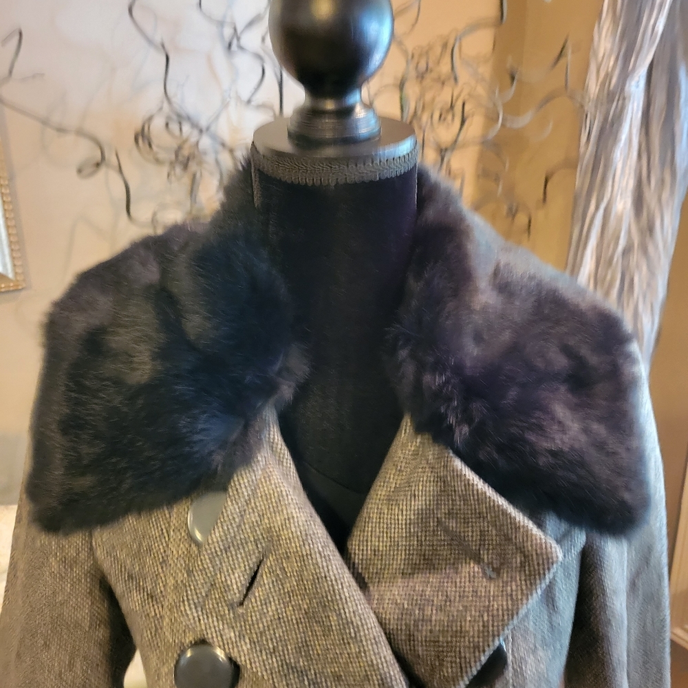 Bebe Wool Blend, Rabbit Fur Trim, Double Breasted Jacket Size XS. Designer H05 - Picture 5 of 14